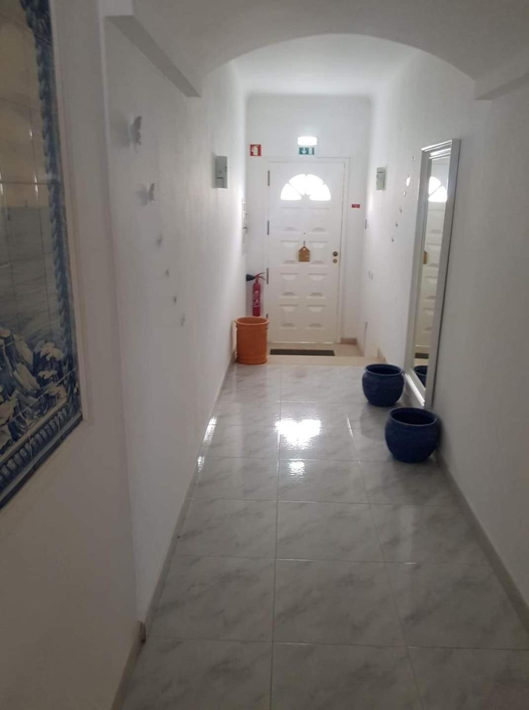 Best Rooming House Portimao Luaran gambar