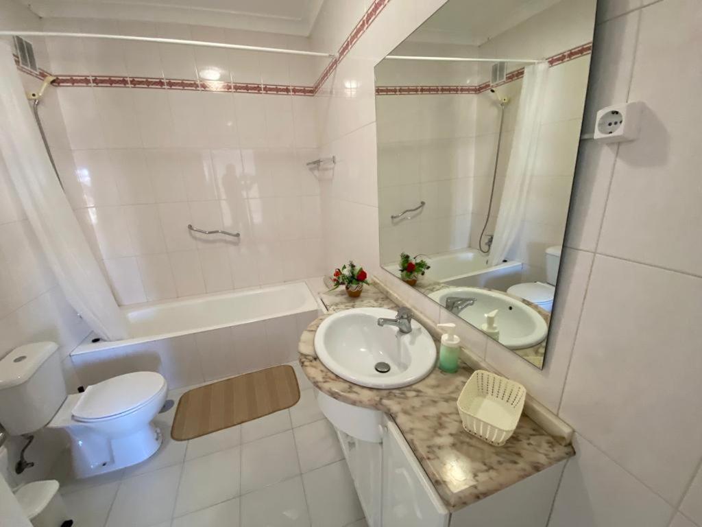 Best Rooming House Portimao Luaran gambar