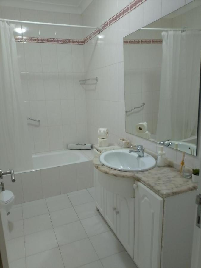 Best Rooming House Portimao Luaran gambar