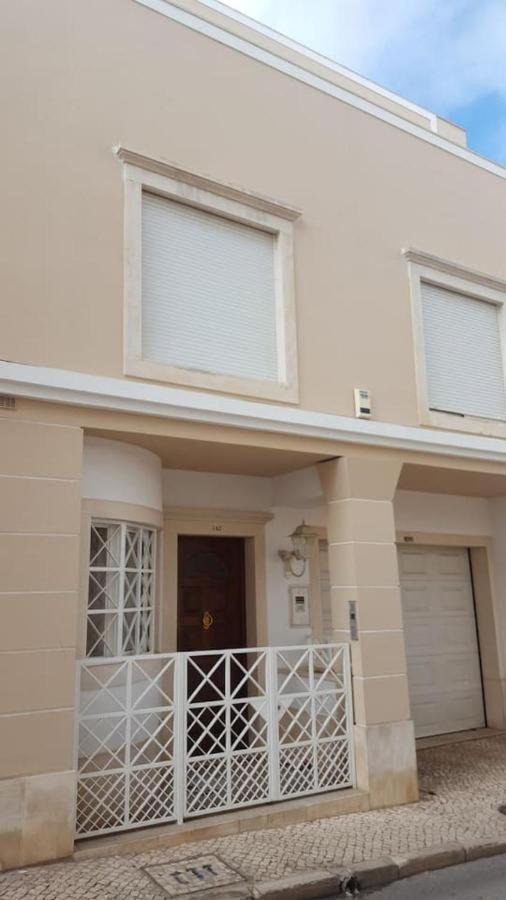 Best Rooming House Portimao Luaran gambar