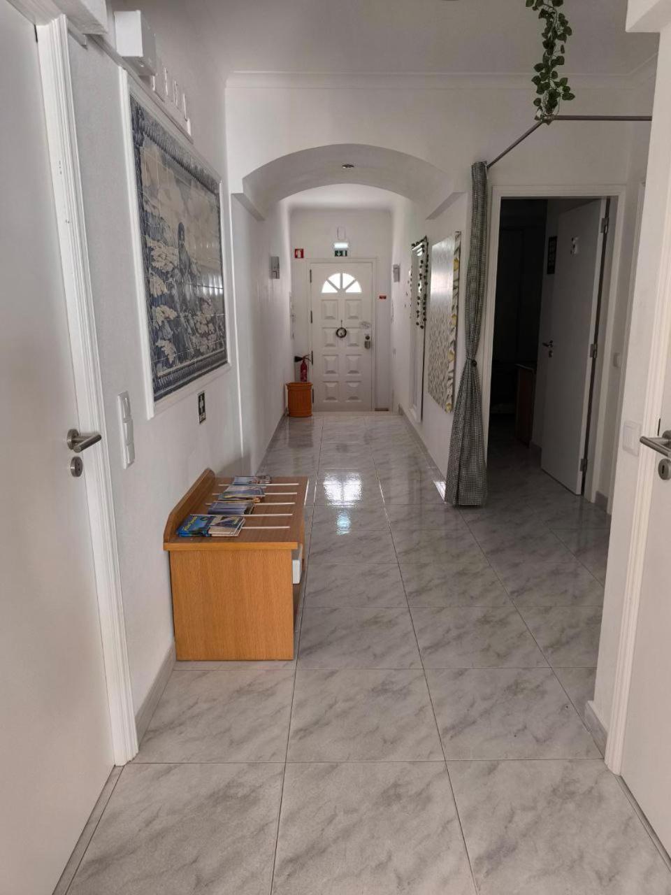 Best Rooming House Portimao Luaran gambar