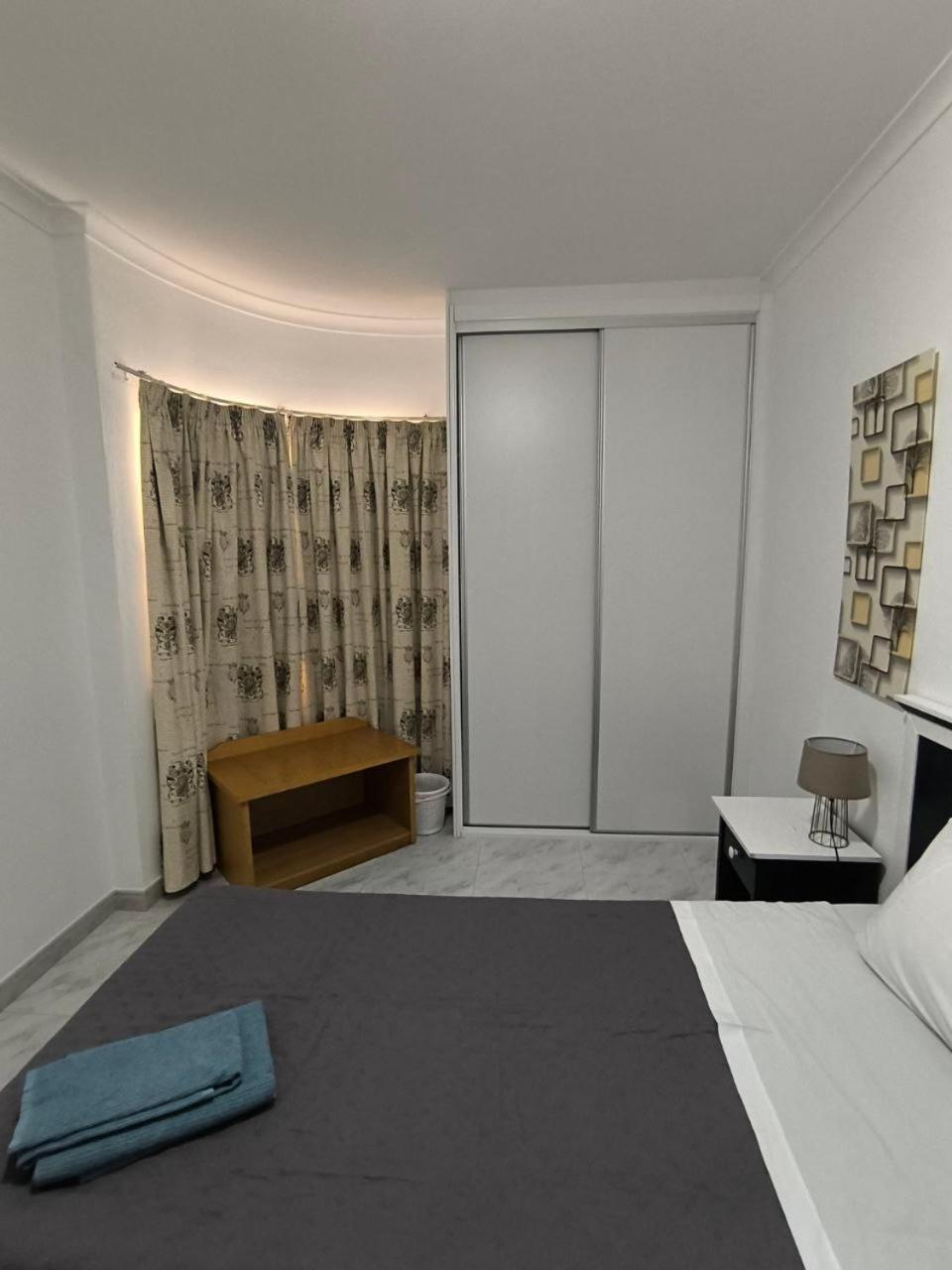 Best Rooming House Portimao Luaran gambar